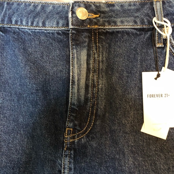 Forever 21 Denim Blue Mini Skirt Size 18 NWT - Picture 4 of 11